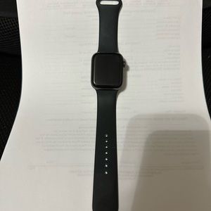 Apple Watch Series 5 44mm GPS + LTE